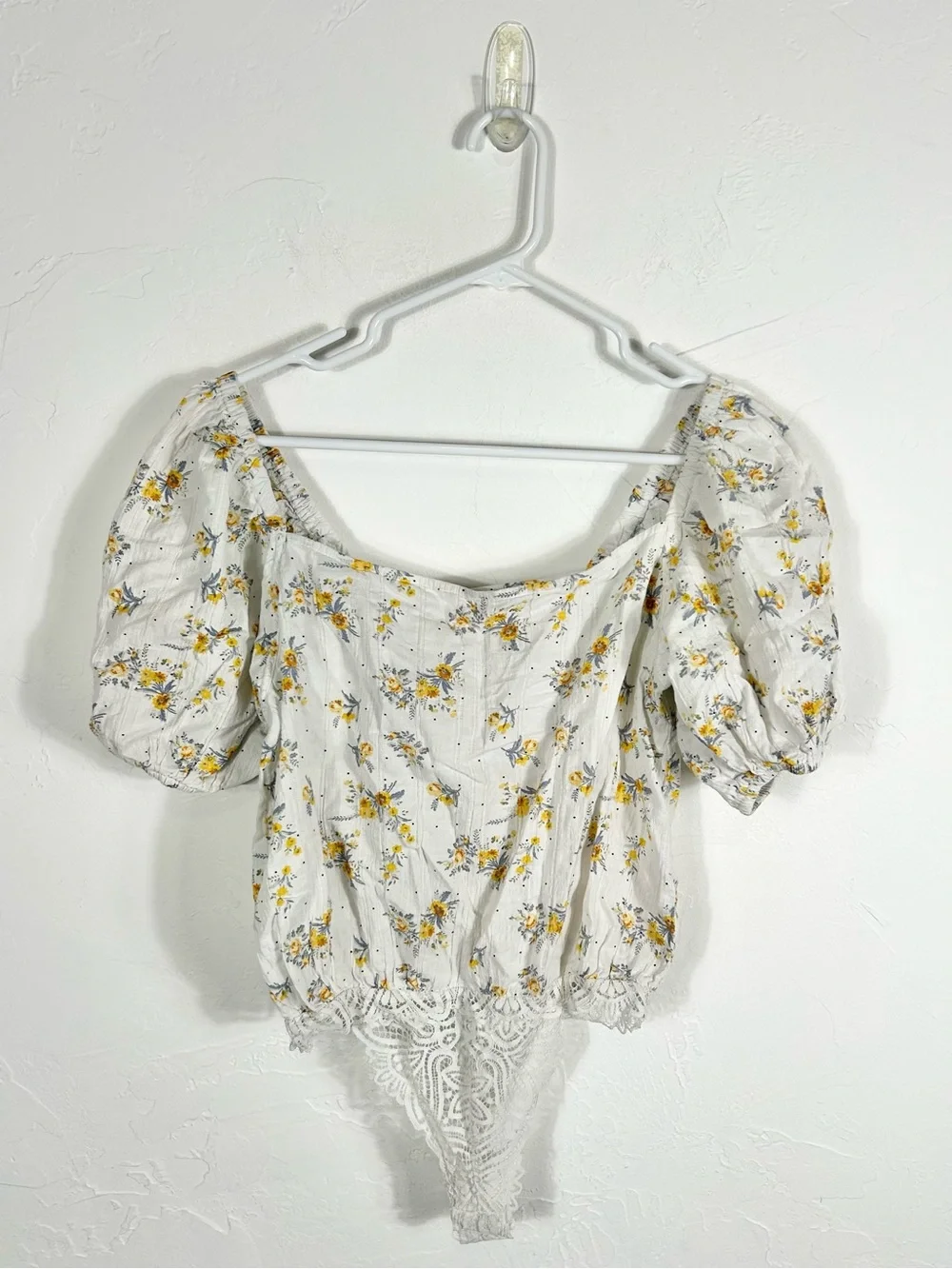 Intimately Free People Angela Floral Puff Sleeve Lace Bodysuit White Combo